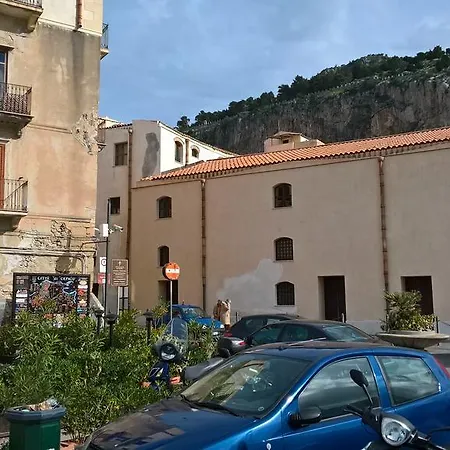 Casa Vacanza Via Spinuzza Lejlighed
