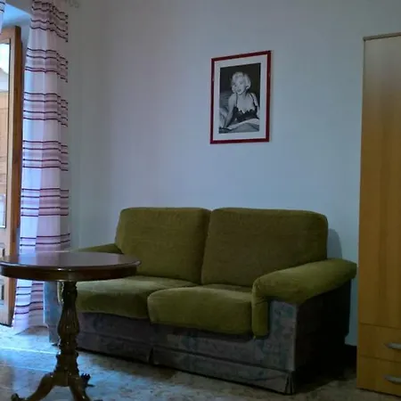 Lejlighed Casa Vacanza Via Spinuzza